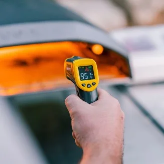 Ooni Infrared Thermometer Know exactly when your pizza stone is ready
