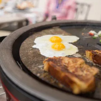 Kamado Joe Explorer Pack - Classic Joe - Level up for the best deal Kamado Joe Explorer Pack - Classic Joe - Level up for the best deal
