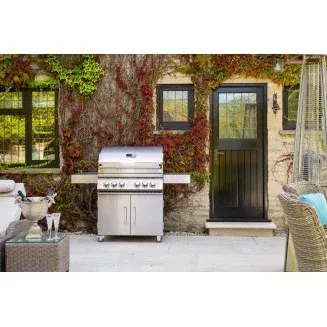 Whistler Bibury 4 BBQ - FREE Rotisserie & Cover - Fully assembled Whistler Bibury 4 BBQ - FREE Rotisserie & Cover - Fully assembled