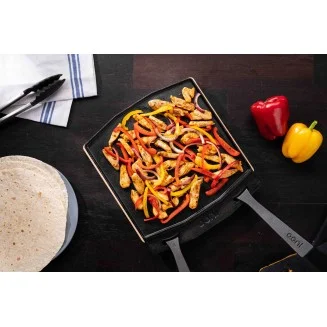 Ooni Cast Iron Dual-Sided Grizzler Plate - versatile