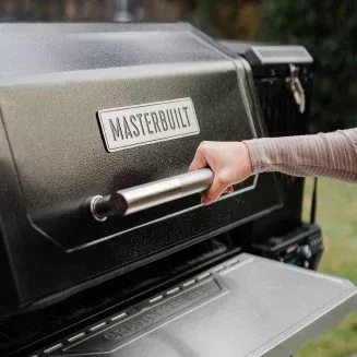 Masterbuilt - Gravity Series XT with Rotisserie Pack