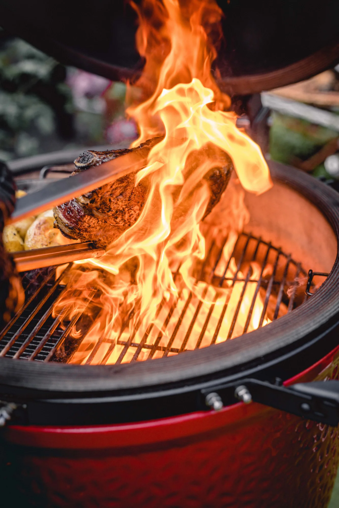 Kamado_Joe_reverse_sear_steak